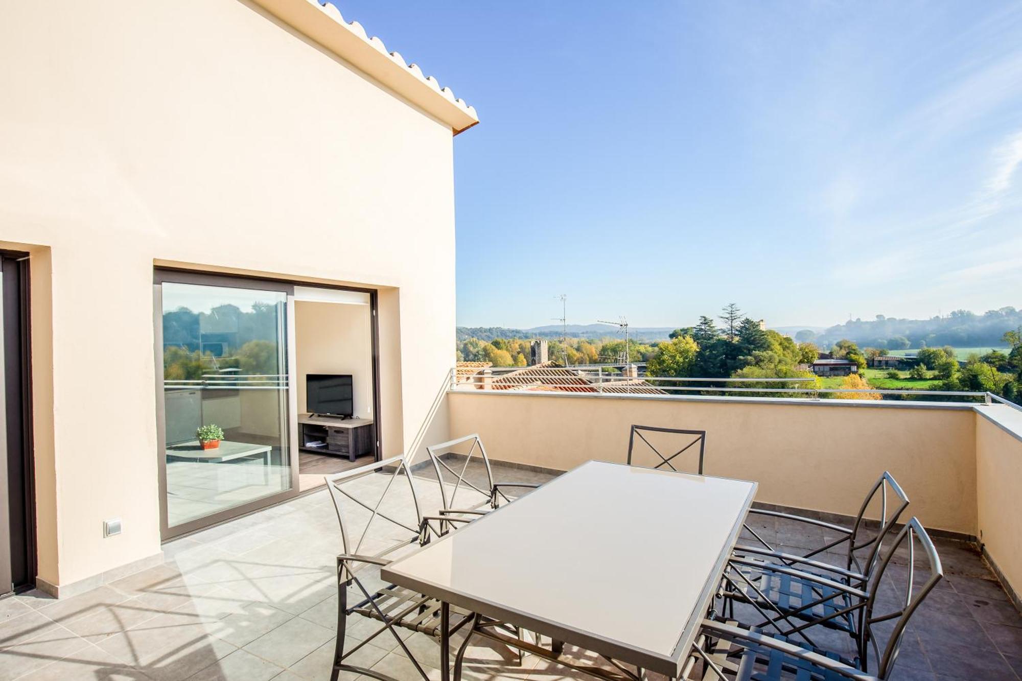 Cintet 3 Con Terraza En Apartment