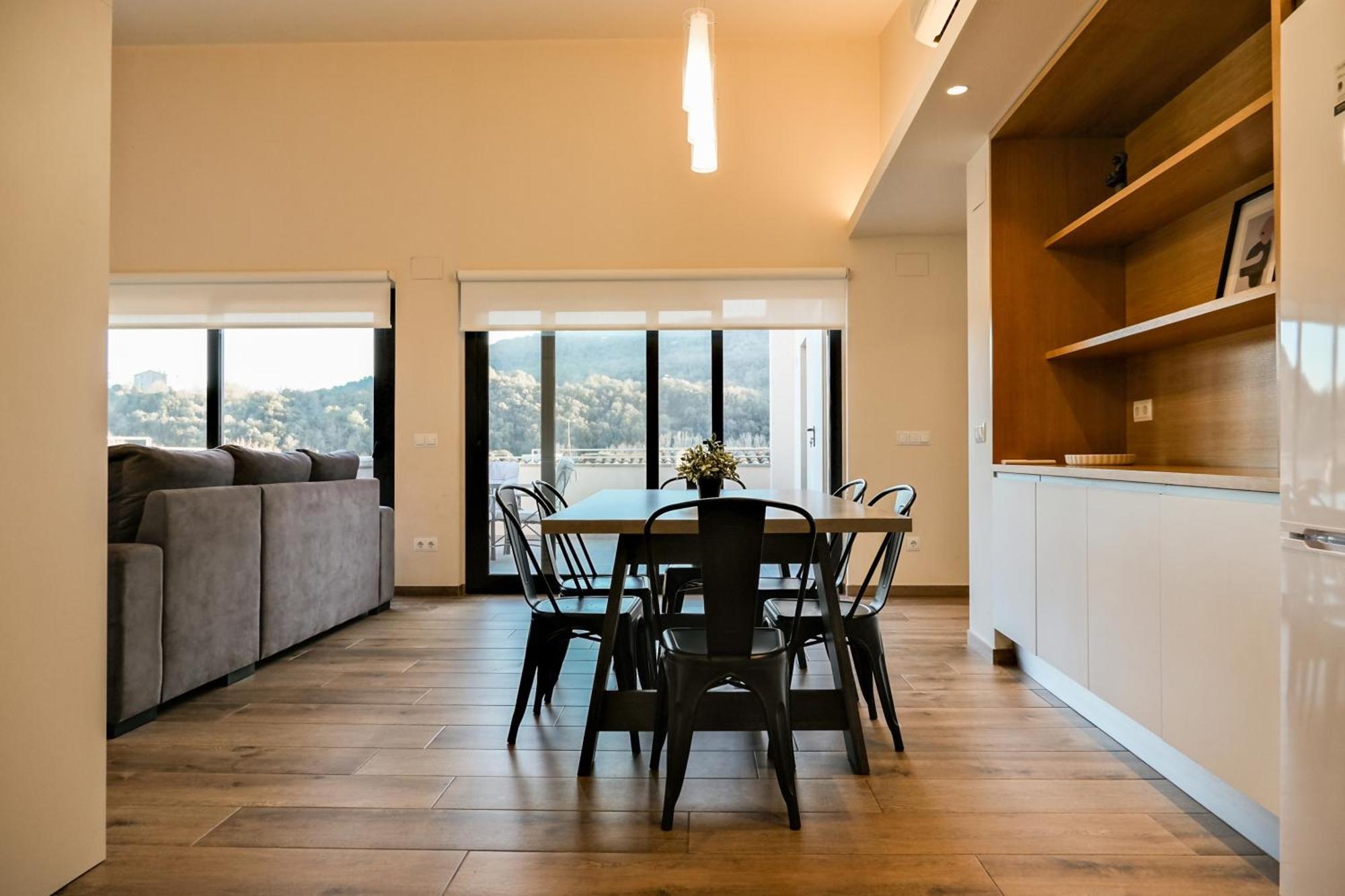 Cintet 3 Con Terraza En Apartment